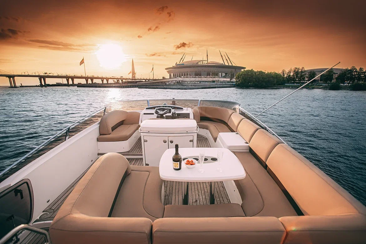 Аренда яхты Princess 58 image- 9